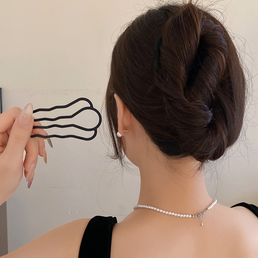 Hair Bundles - Metal U Şeklinde Saç Çatalı Taraklar